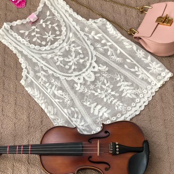 Candie's Tops - Sale! NWT Candies Lace Bikini Cover Top